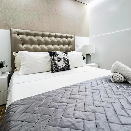Surf & Ocean House Apartament *